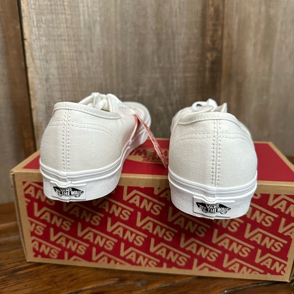 Vans Authentic True White Low-top Sneaker Shoe Size 9.5 US Women / 8.0 US Men - Picture 12 of 16